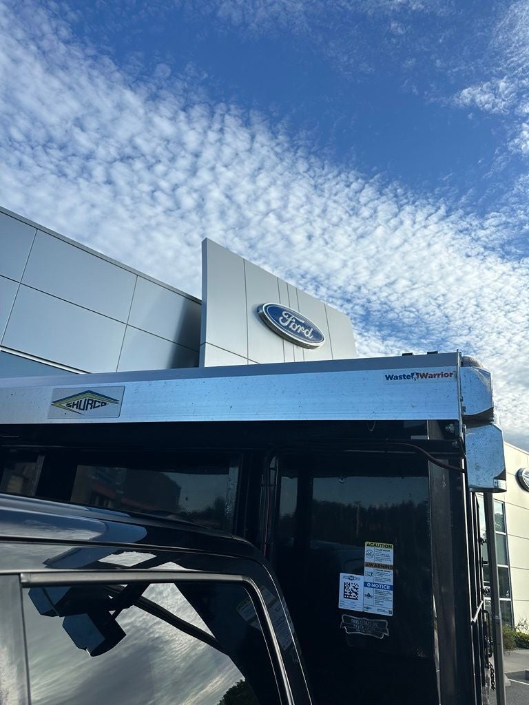 2026 Ford F-550SD XLT DRW