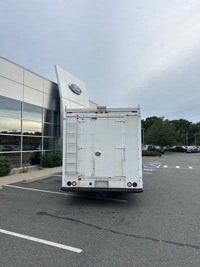 2016 Ford E-450SD Base DRW
