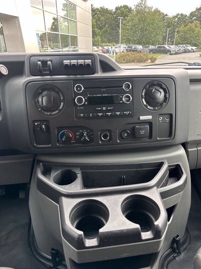 2016 Ford E-450SD Base DRW