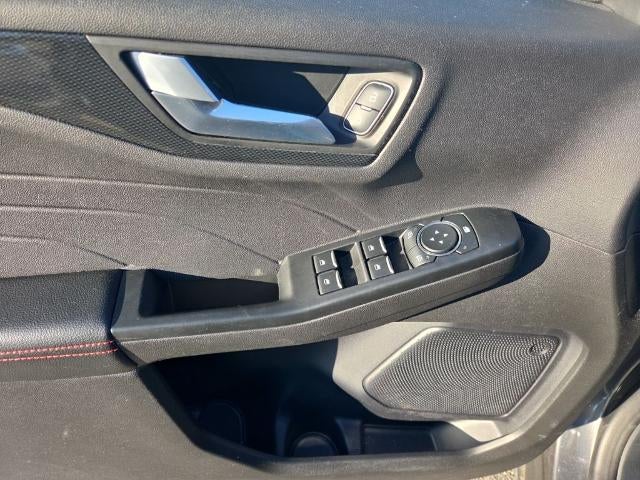 2025 Ford Escape Hybrid ST-Line Select