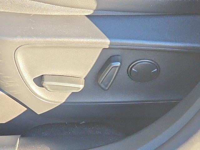 2025 Ford Escape Hybrid ST-Line Select