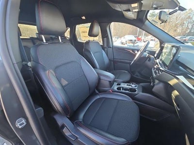 2025 Ford Escape Hybrid ST-Line Select