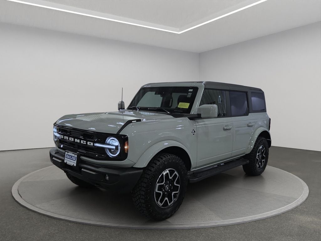 2024 Ford Bronco Outer Banks