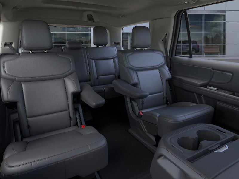 2026 Ford Expedition Active Transit