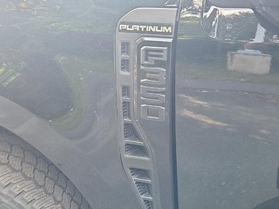2026 Ford F-350SD Platinum
