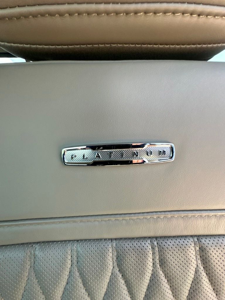 2026 Ford F-450SD Platinum DRW