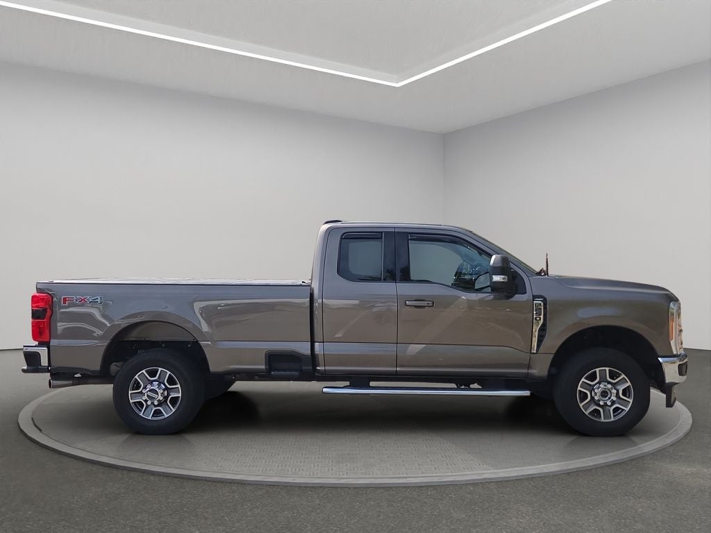 2023 Ford F-250SD Lariat