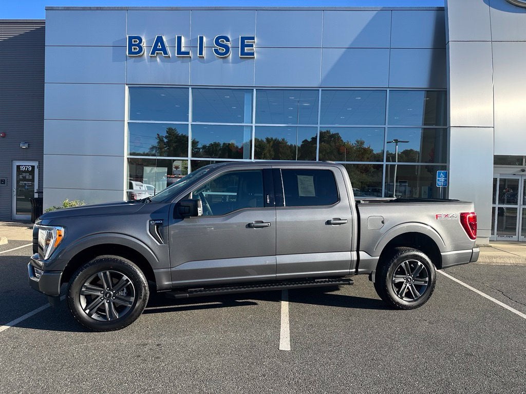 2023 Ford F-150 XLT V8 5.0