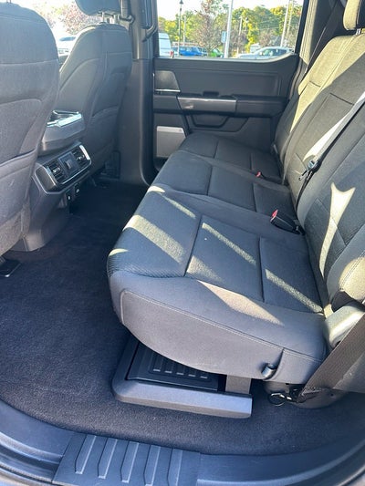 2023 Ford F-150 XLT V8 5.0