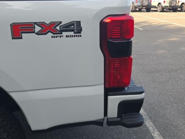 2025 Ford F-350SD XL