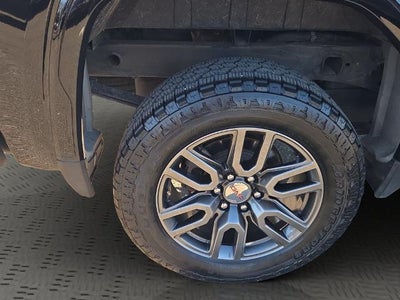 2022 GMC Sierra 1500 Limited AT4