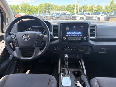 2023 Nissan Frontier SV