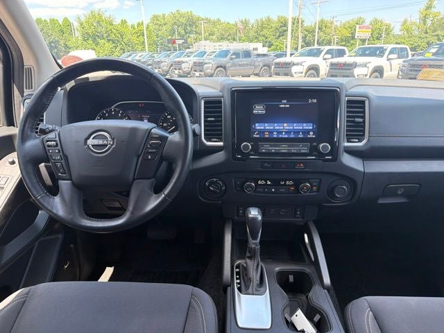 2023 Nissan Frontier SV