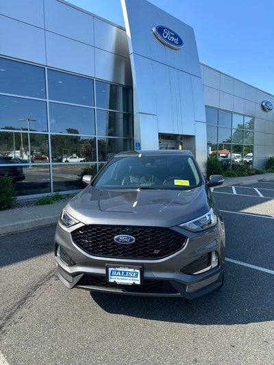 2022 Ford Edge ST