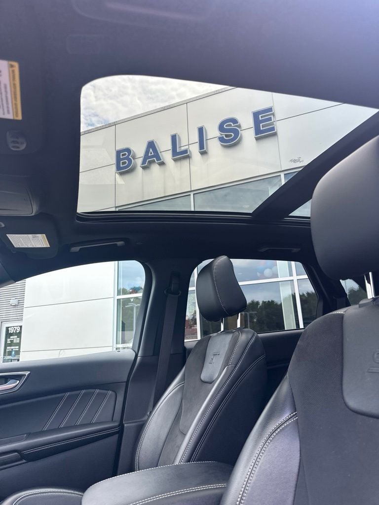 2022 Ford Edge ST