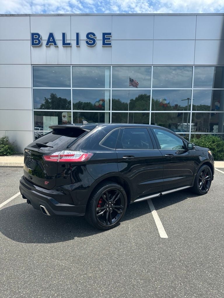 2022 Ford Edge ST