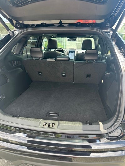 2022 Ford Edge ST