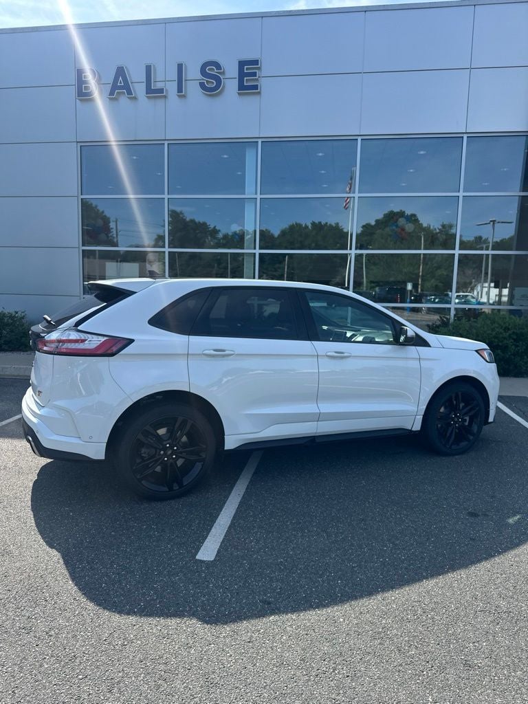2023 Ford Edge ST