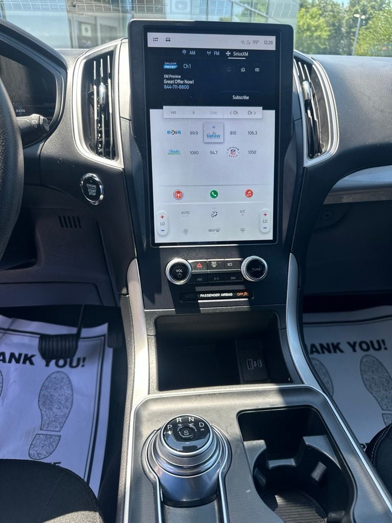 2022 Ford Edge SE