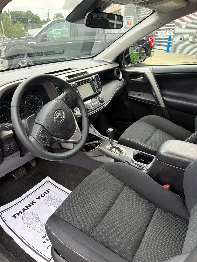 2017 Toyota RAV4 XLE