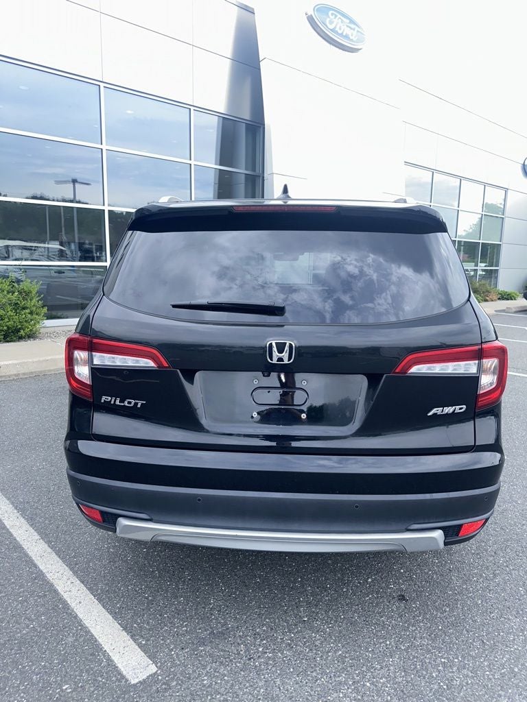 2022 Honda Pilot Black Edition