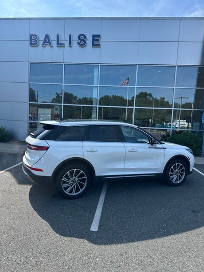 2023 Lincoln Corsair Standard