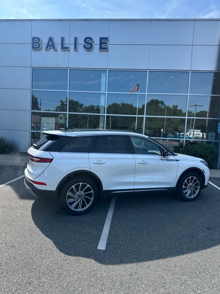 2023 Lincoln Corsair Standard