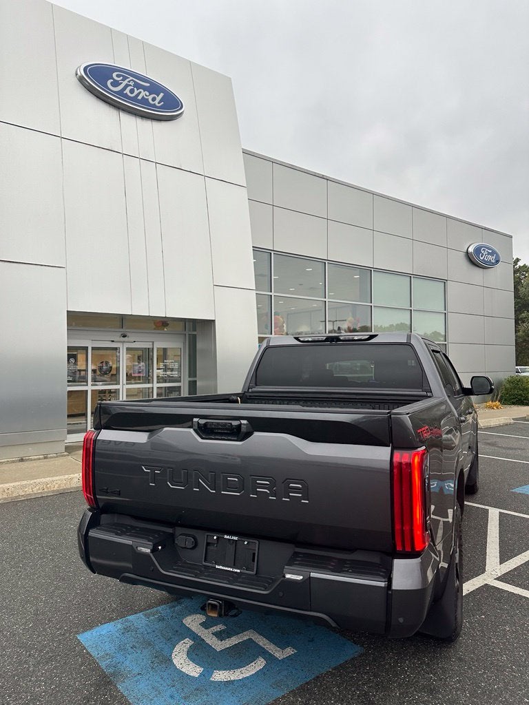 2024 Toyota Tundra SR5