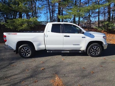 2018 Toyota Tundra SR5