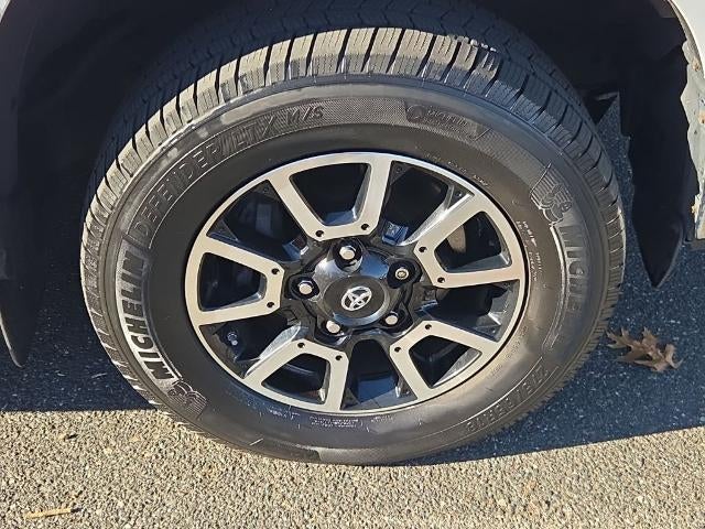 2018 Toyota Tundra SR5