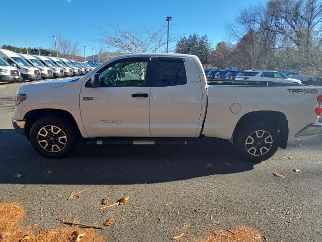 2018 Toyota Tundra SR5