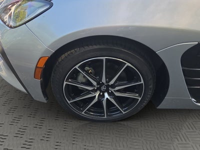 2024 Toyota GR86 Base