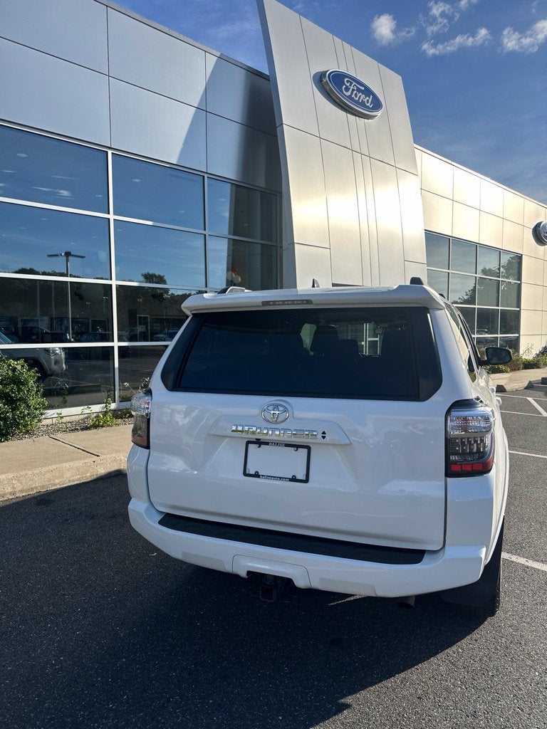 2023 Toyota 4Runner SR5