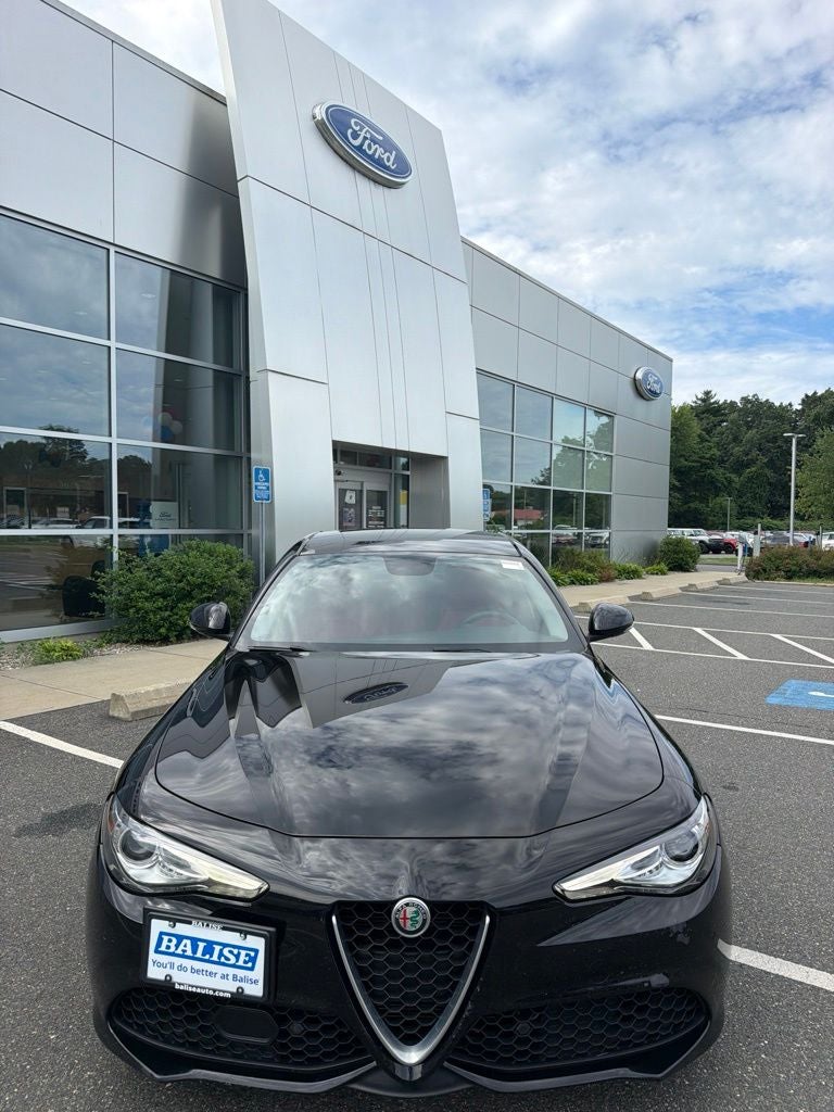 2019 Alfa Romeo Giulia Ti Sport