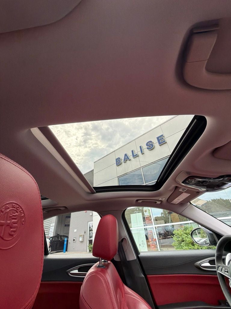 2019 Alfa Romeo Giulia Ti Sport