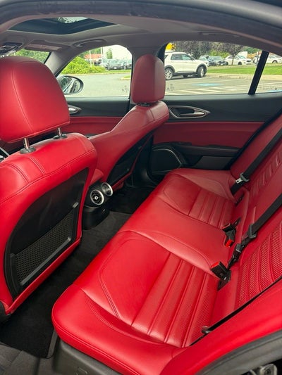 2019 Alfa Romeo Giulia Ti Sport