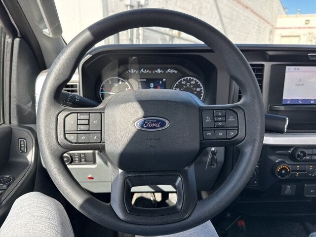 2025 Ford F-600SD XL