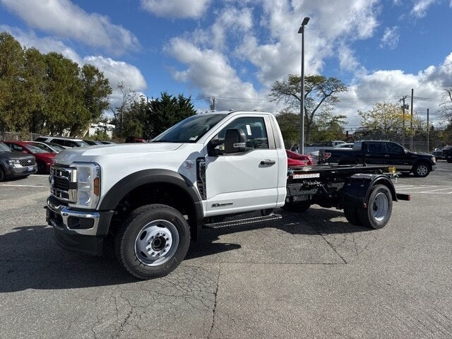 2025 Ford F-600SD XL
