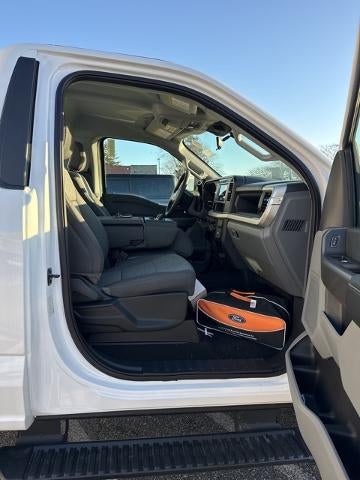 2025 Ford F-350SD XL