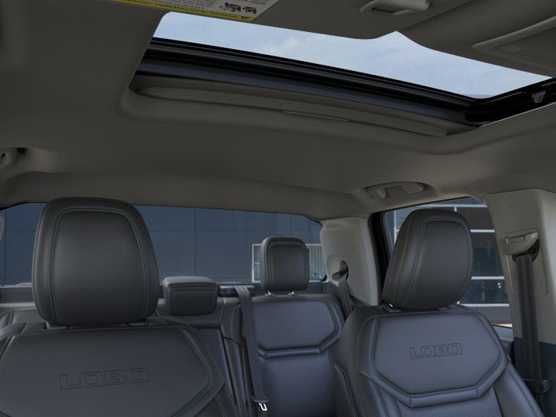 2025 Ford Maverick Lobo Standard