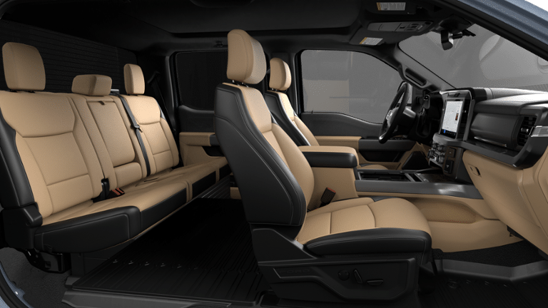 2027 Ford Super Duty F-350® Lariat®