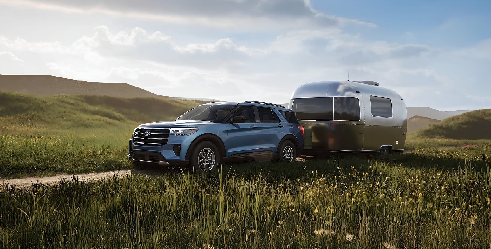 2027 Ford Explorer Hero